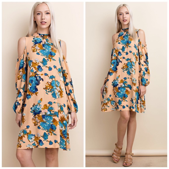 LAST 1! 💕💕Mock Neck Cold shoulder dress - Picture 4 of 5